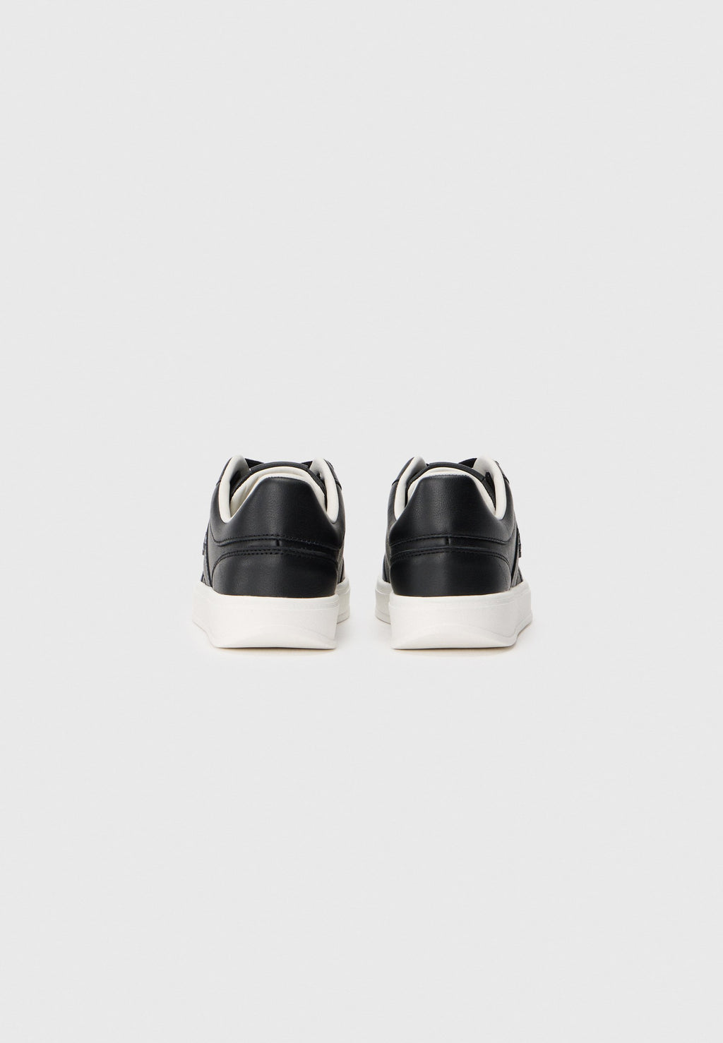TH MONOGRAM LEATHER COURT TRAINERS Media 3