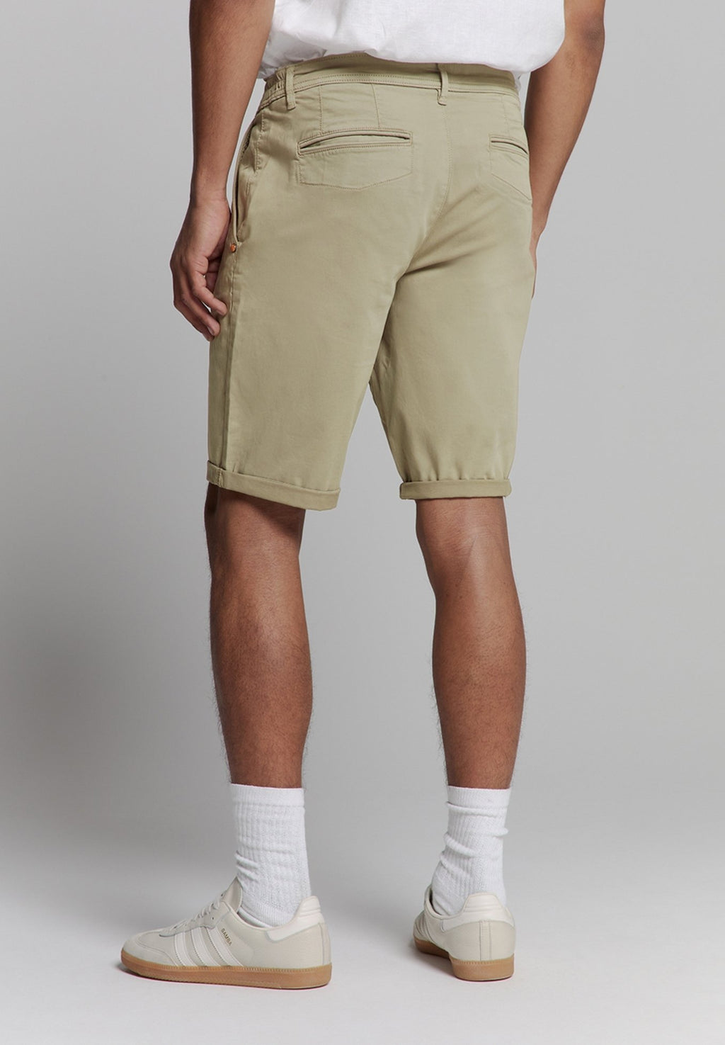 NO EXCESS Shorts Media 4