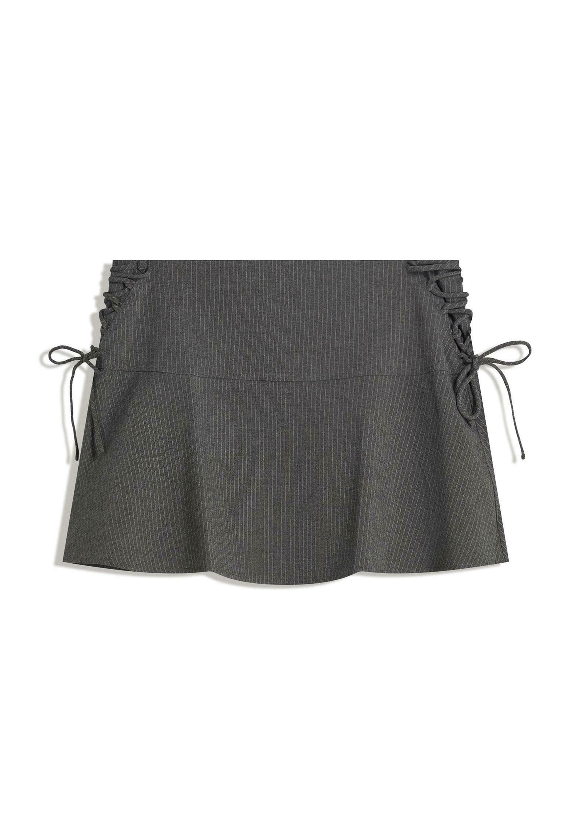 Bershka TAILORING AND BOWS