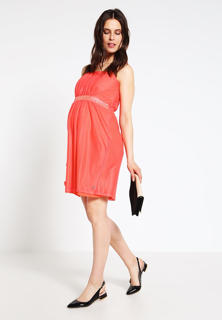 Esprit Maternity