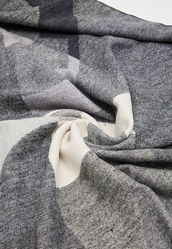 TWINSET