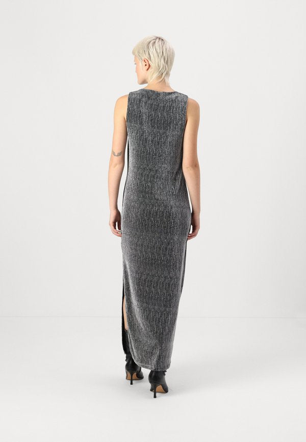 Selected Maxi Glittery