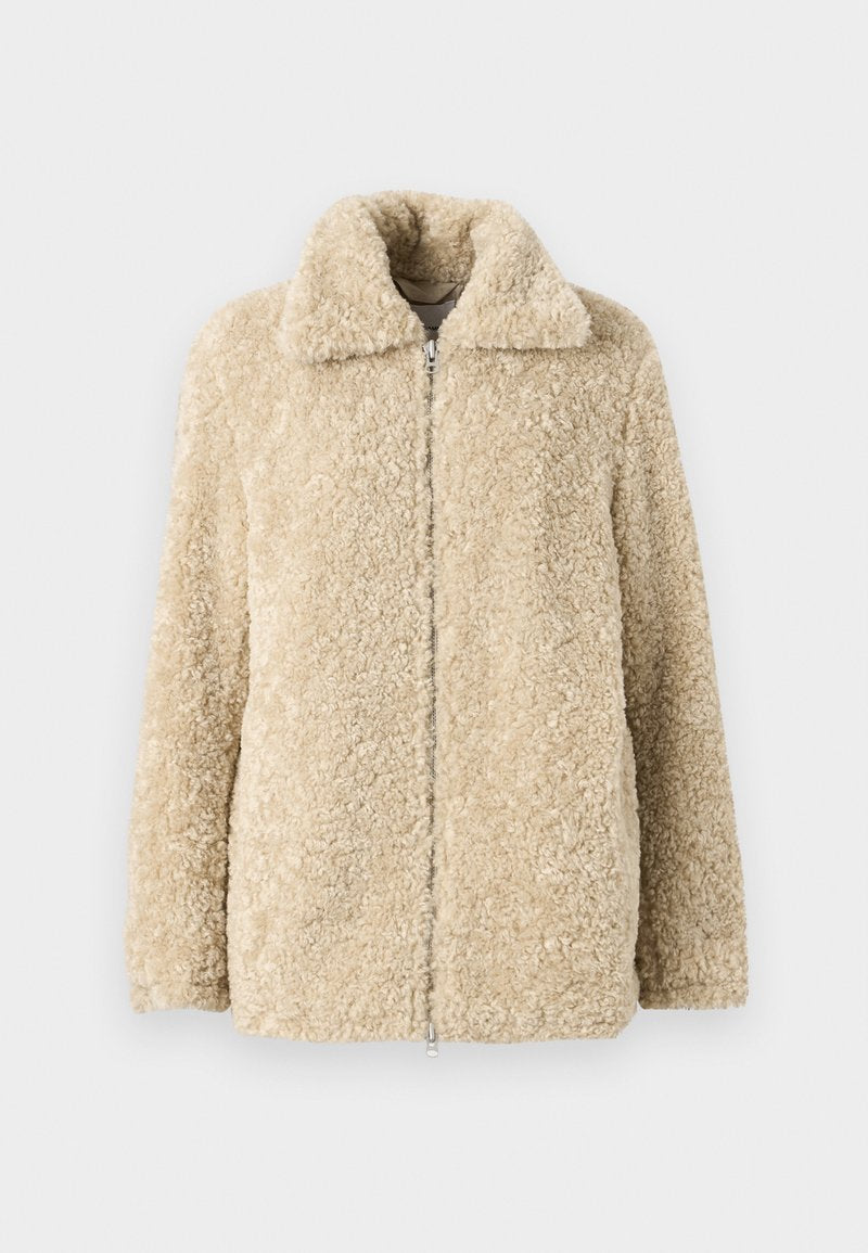 SALILLY JACKET  Media 1