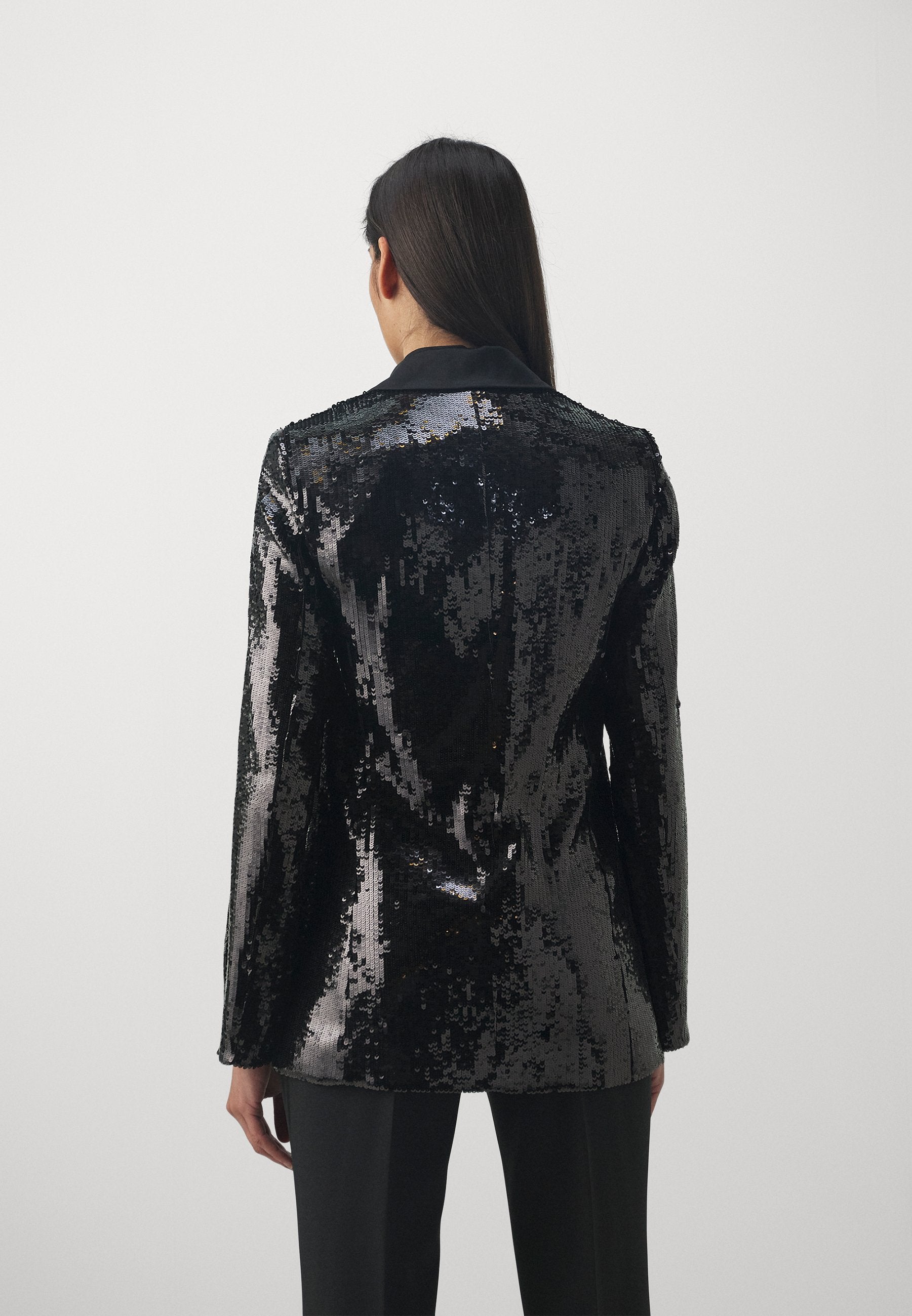 SEQUIN EVENING Media 4