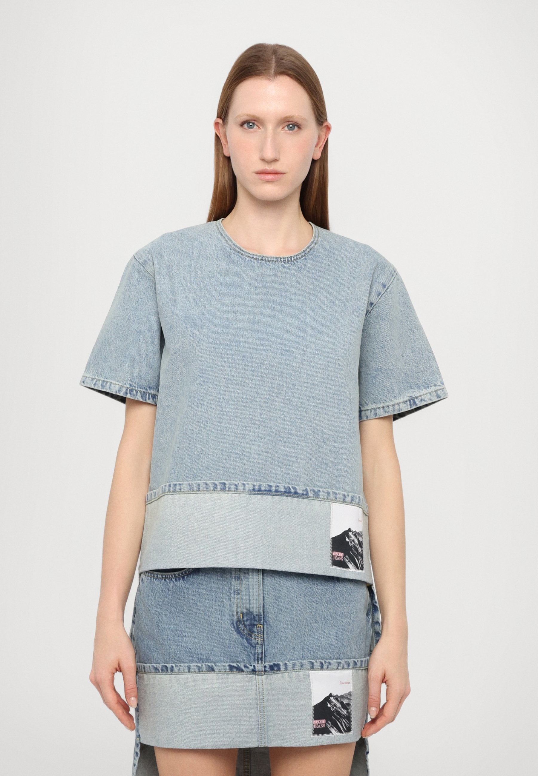 MOSCHINO JEANS