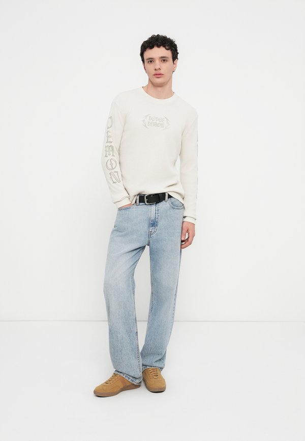 Hollister Co.