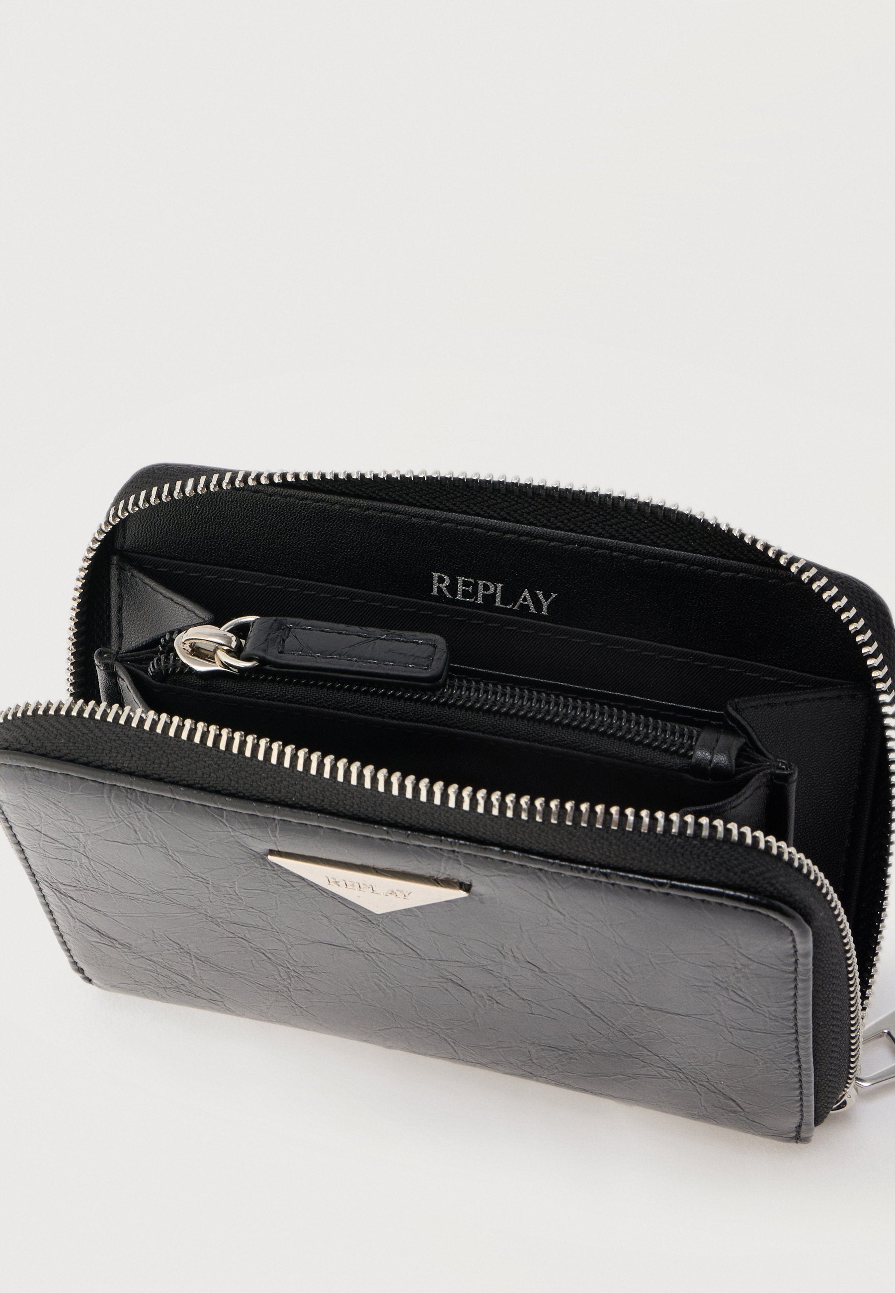 Replay WALLET