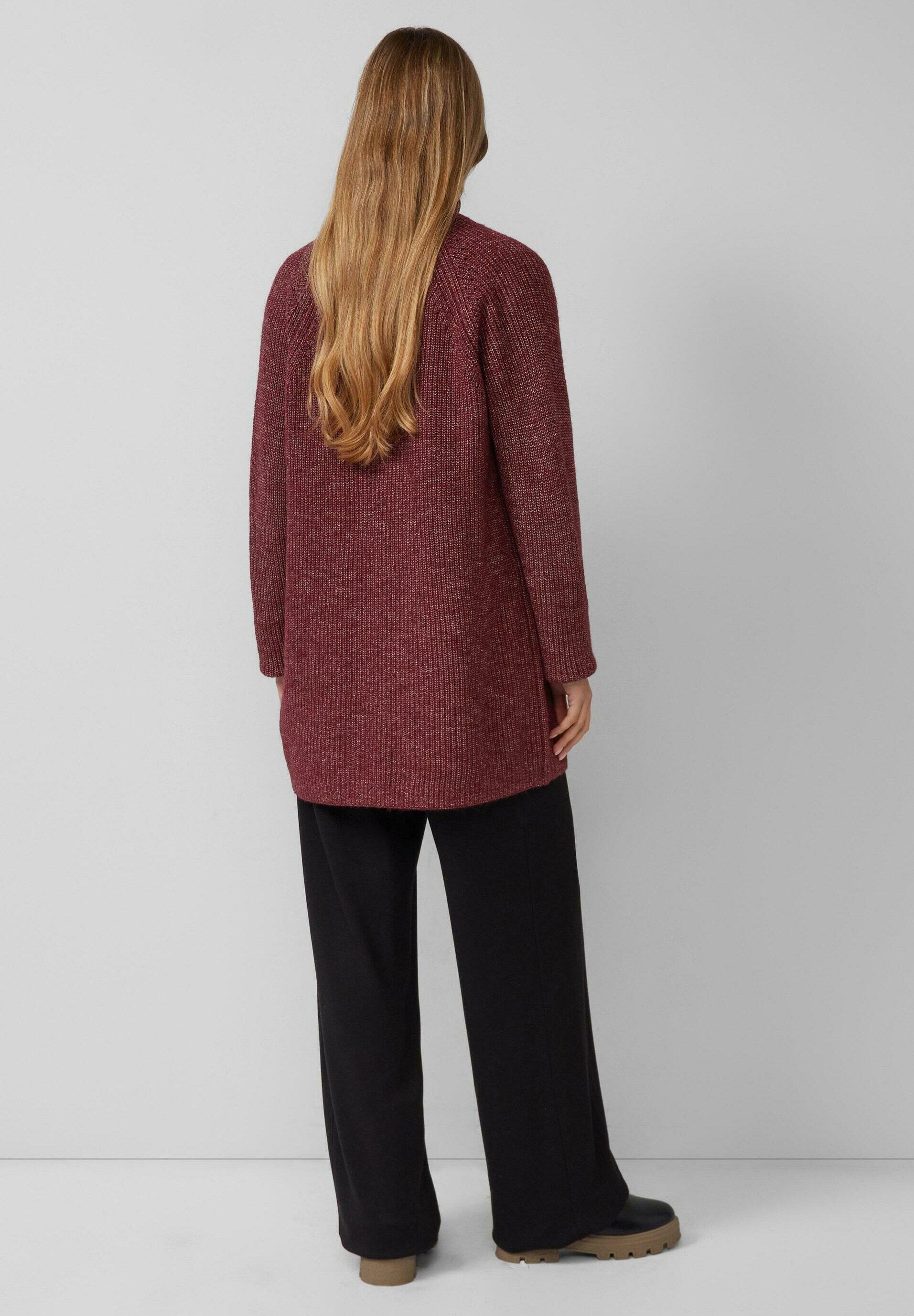 s.Oliver Strickjacke Media 4