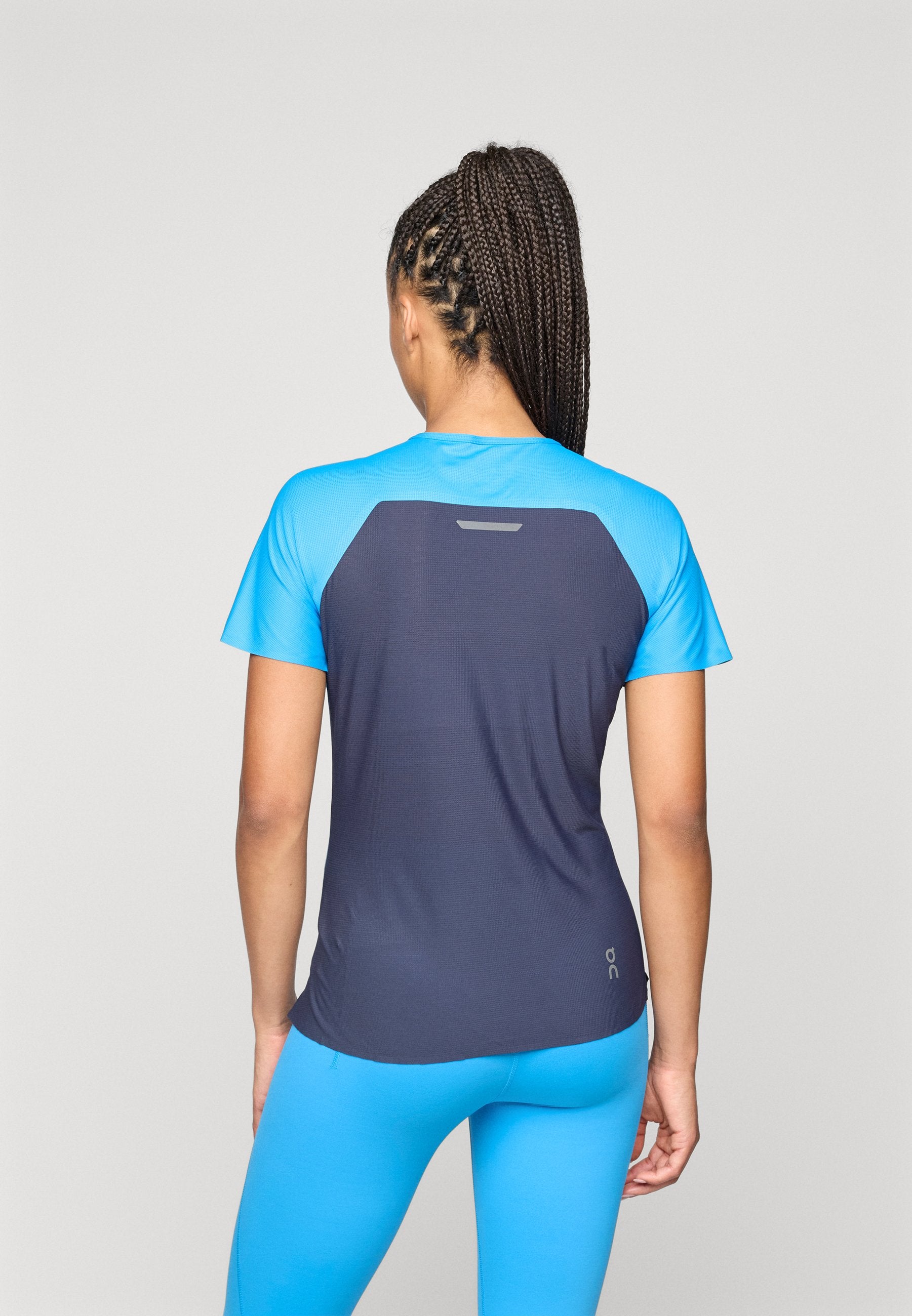 On Sport T-Shirt Media 4