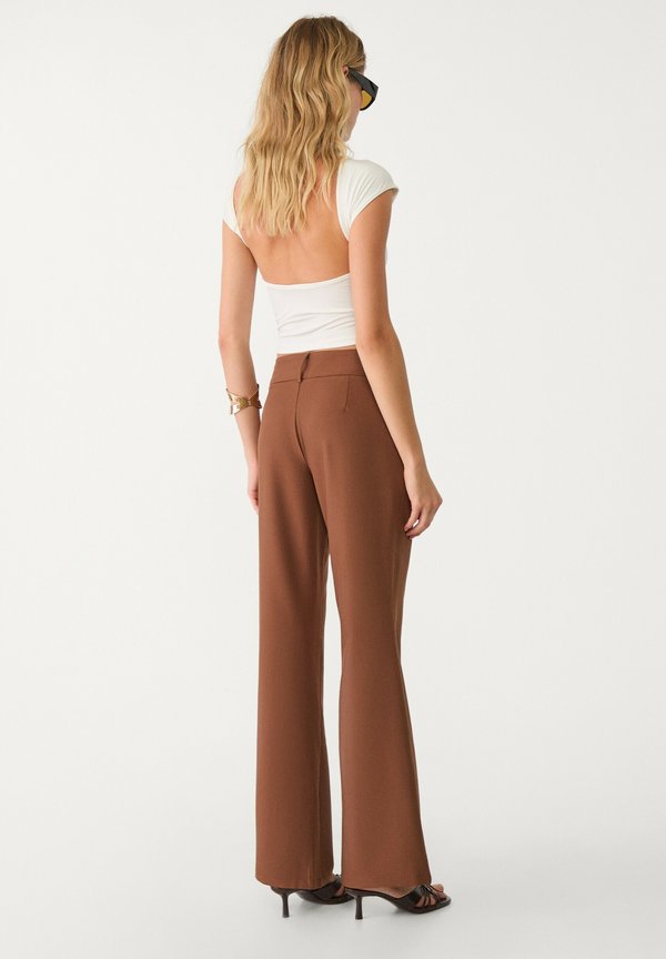 Stradivarius FORMAL BELL BOTTOM