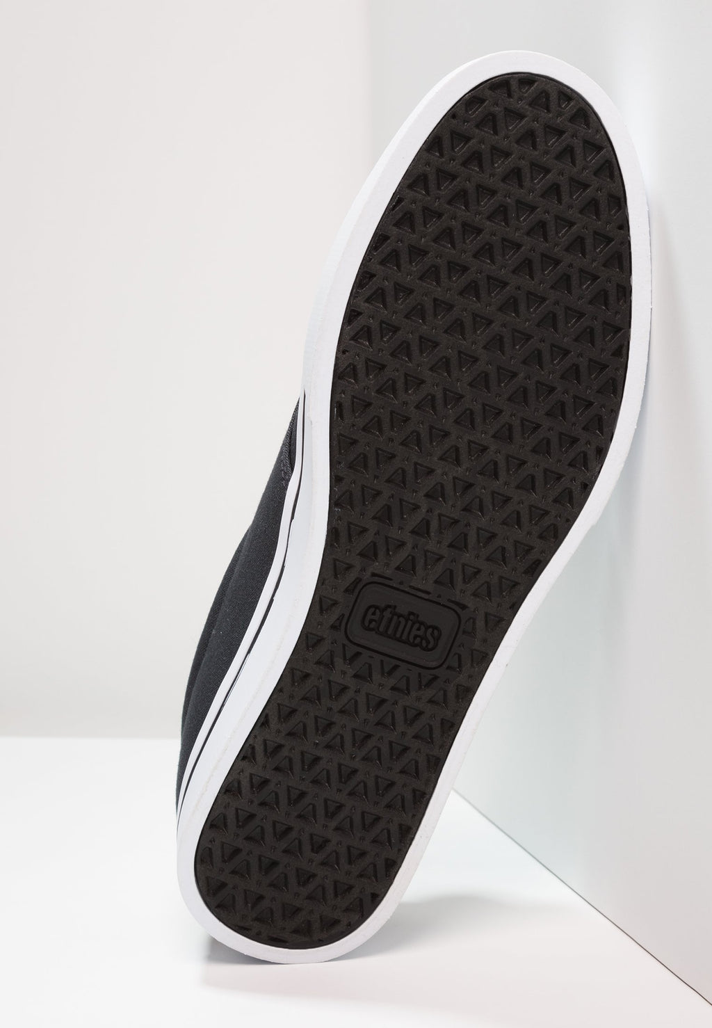 Etnies