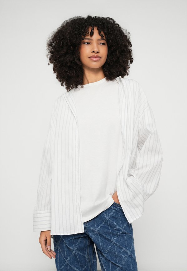 Calvin Klein Jeans BAGGY