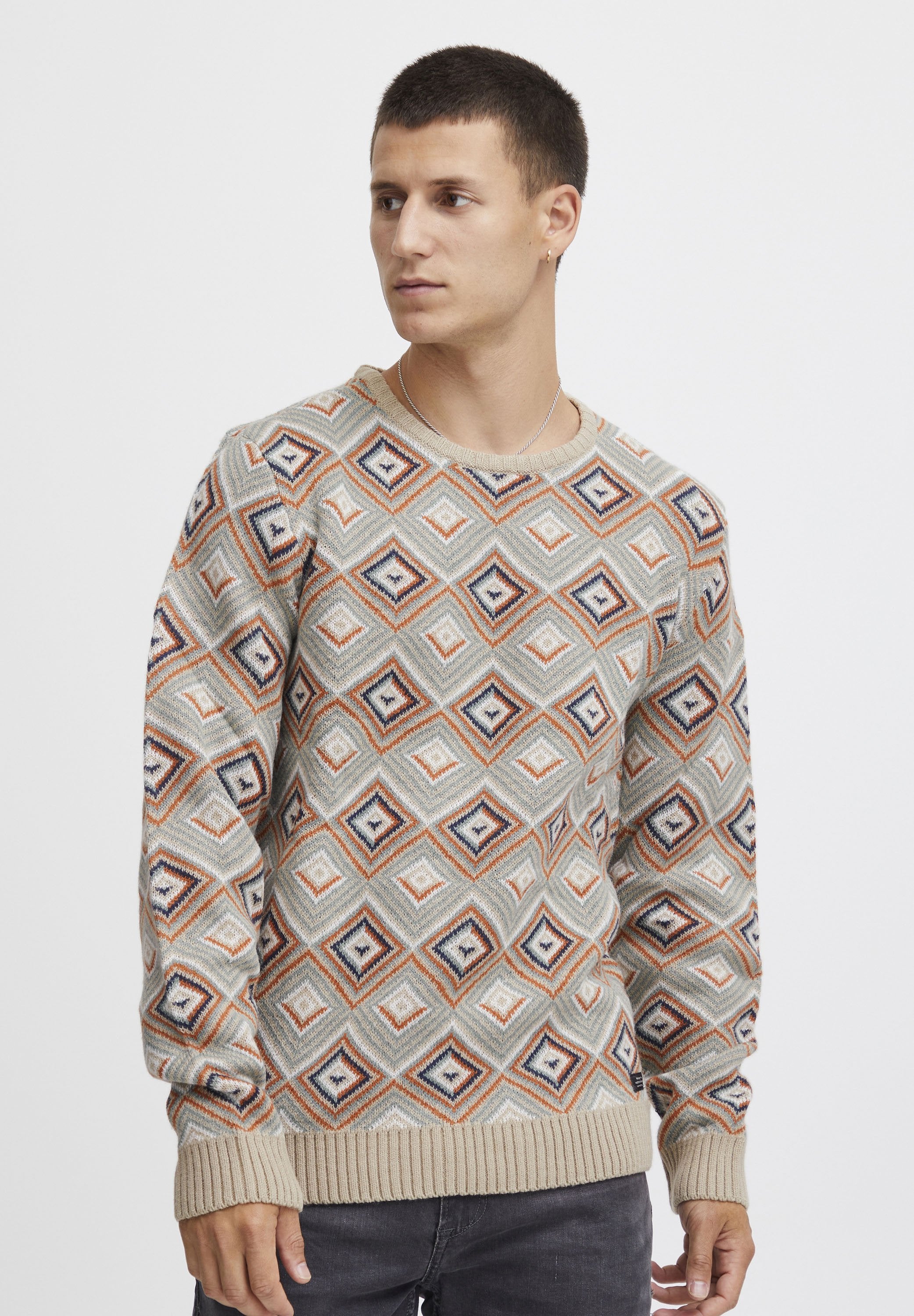 BHPULLOVER Media 3
