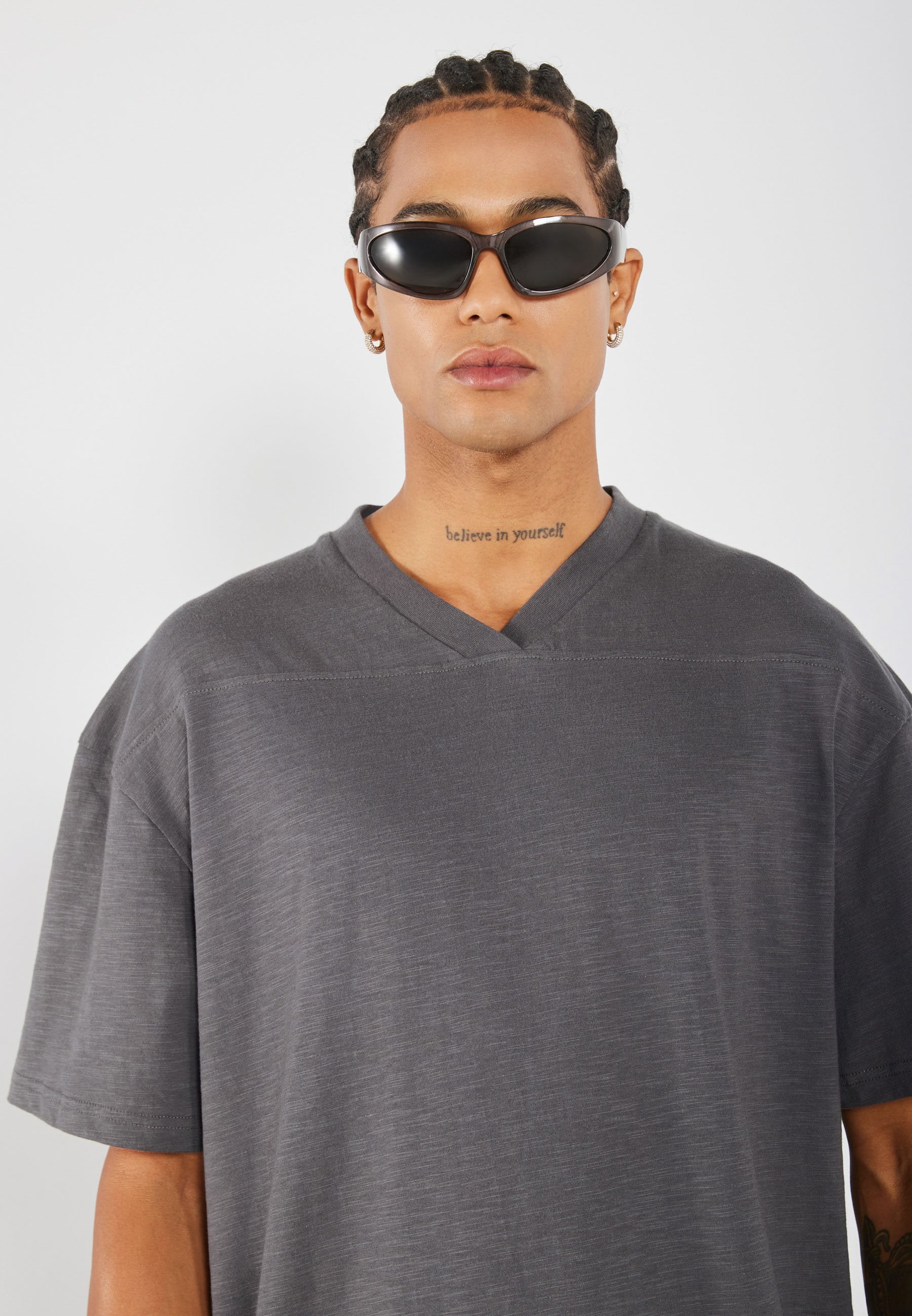 YOURTURN OVERSIZED FIT V NECK
