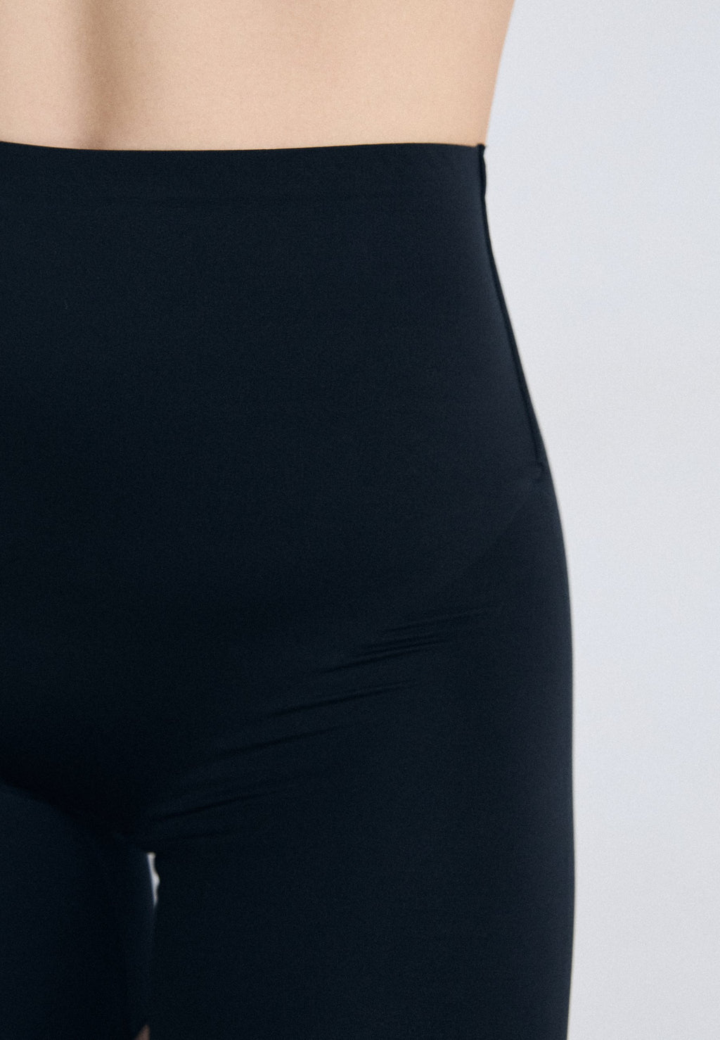 Spanx SPANXSHAPE™ SUIT YOUR FANCY LOW BACK MID-THIGH SHORT