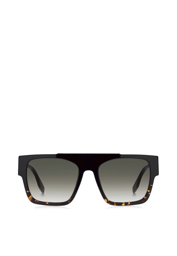 MARC JACOBS