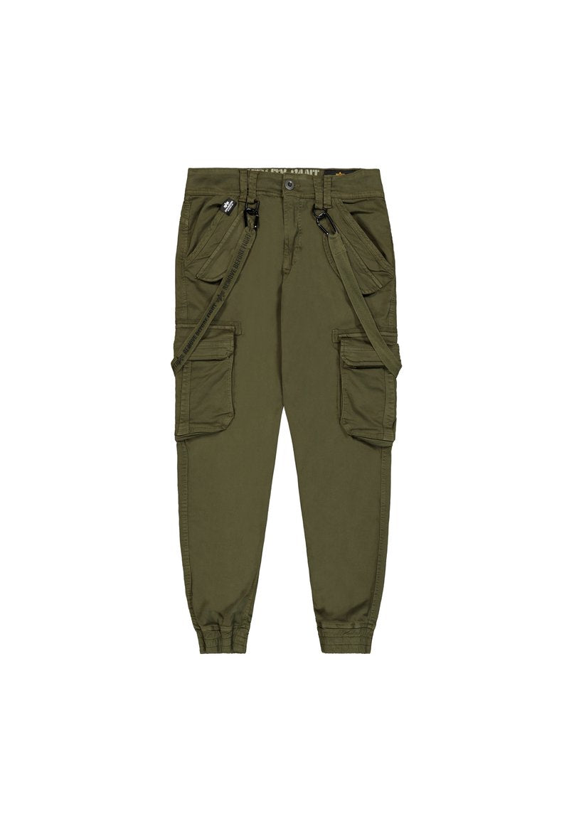 Olivgrüne Cargo-Hosen mit verstellbaren Trägern, mehreren Fronttaschen, elastischen Bündchen und einem strapazierfähigen Stoff. Mit Metallbeschlägen als Akzent.