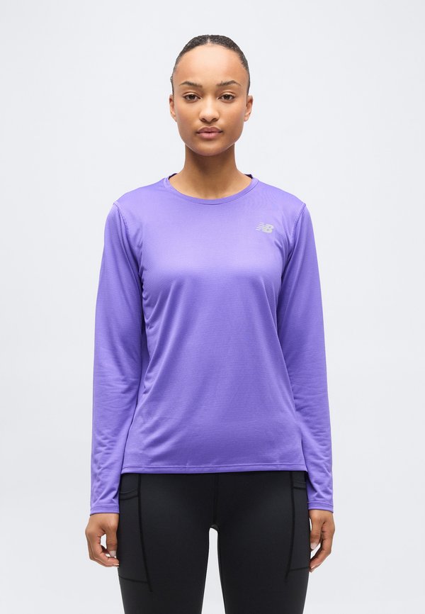 New Balance SPORT ESSENTIAL LONG SLEEVE - Long sleeved top - electric purple