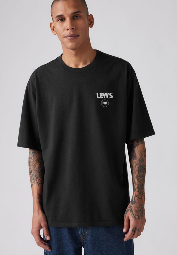 Levi's® LSE HALF SLEEVE TEE - Print T-shirt - zipper radio back print we have seen the future front jet black