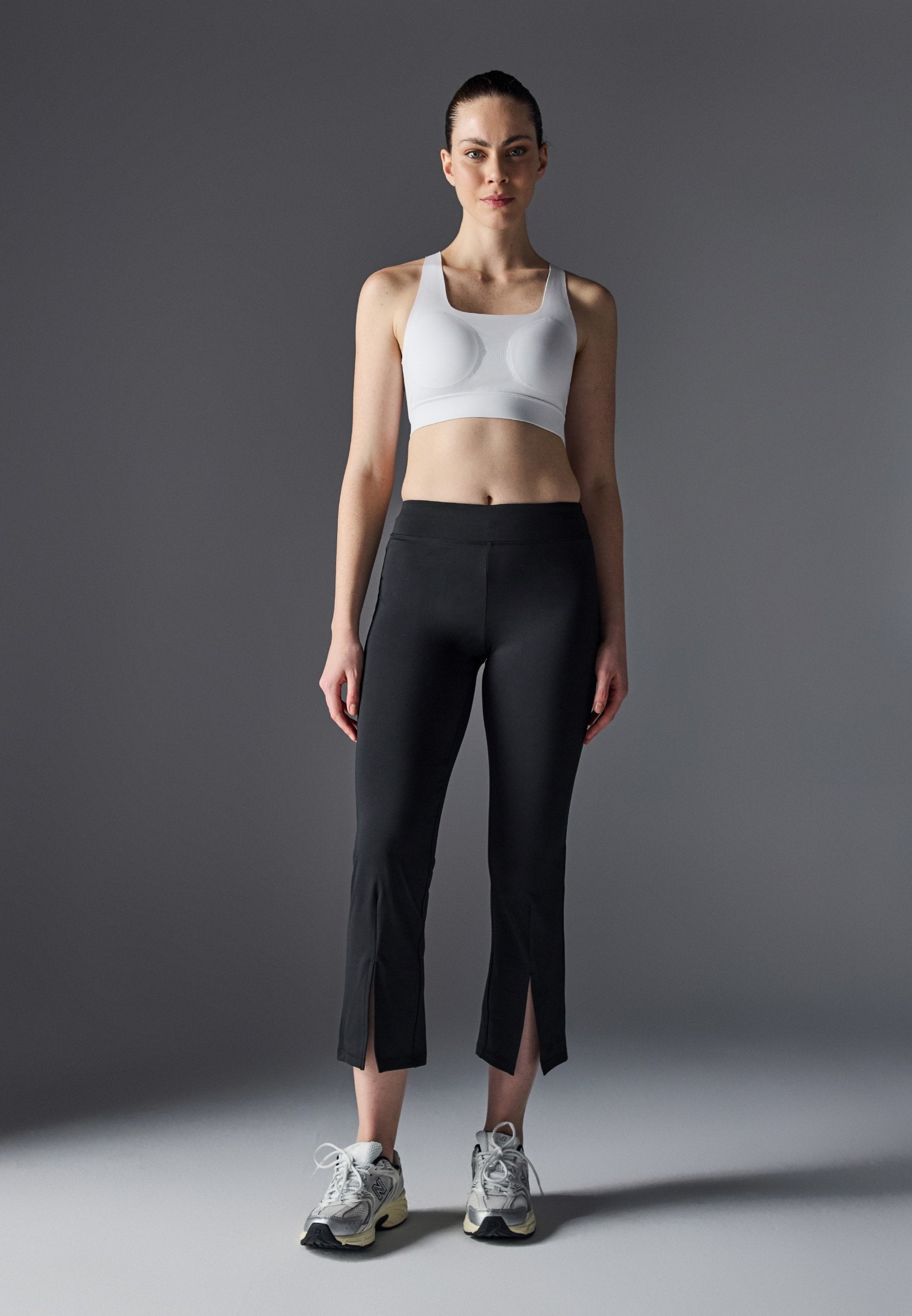 Even&Odd active CROPPED LOW RISE LEGGINGS WITH FRONT SLIT
