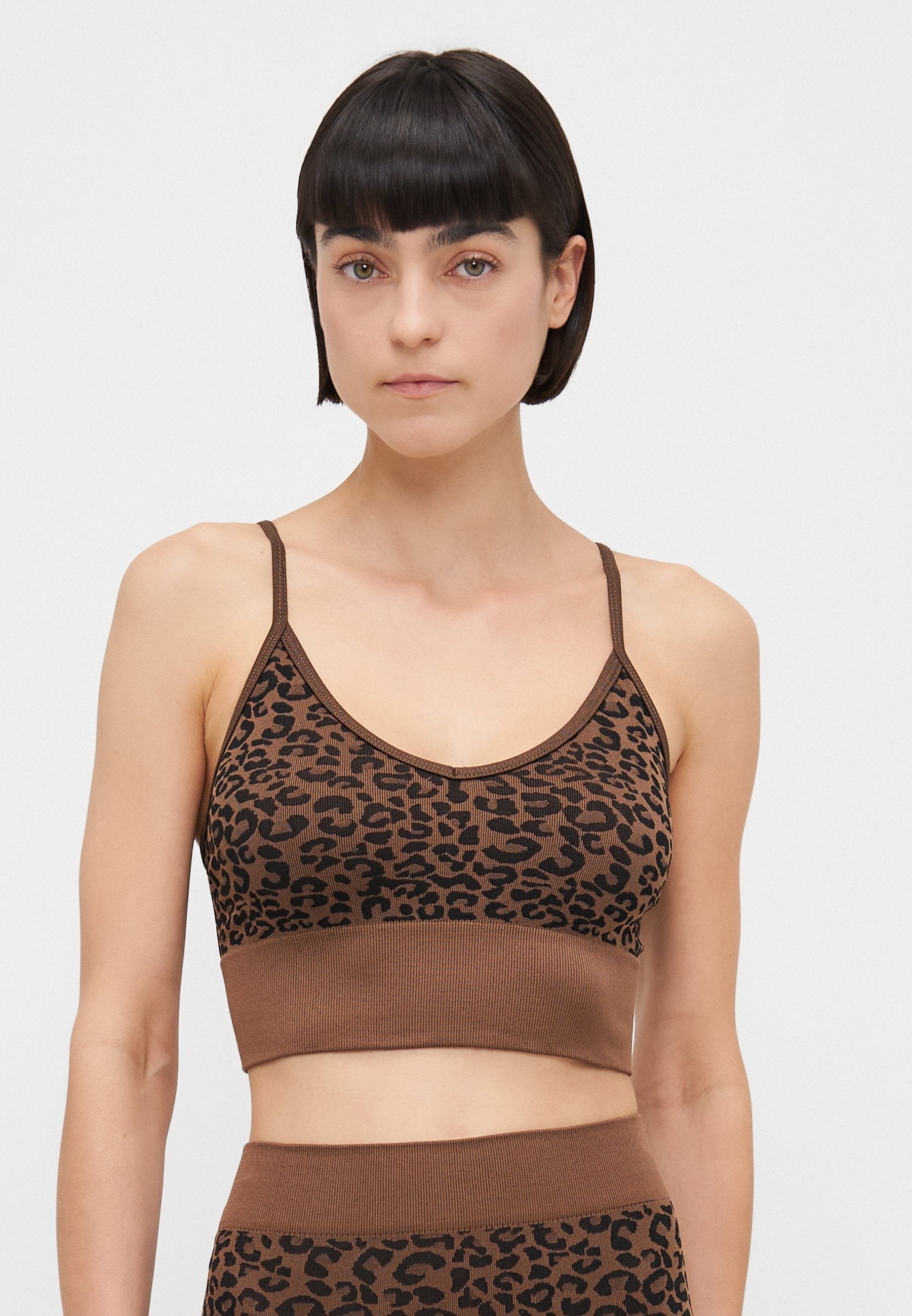 ONLY ONLJUNGLE SEAMLESS V NECK