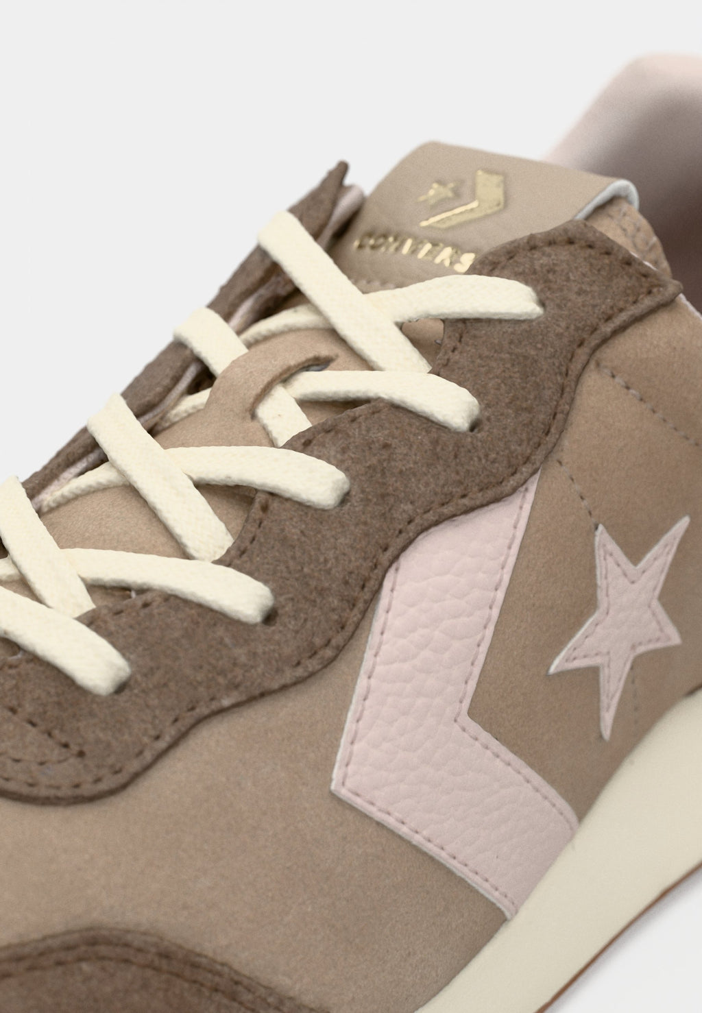 Converse OMEGA