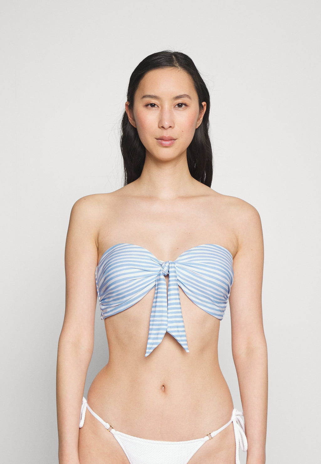 SUMMER CRUSH TWIST TIE FRONT BANDEAU Media 4