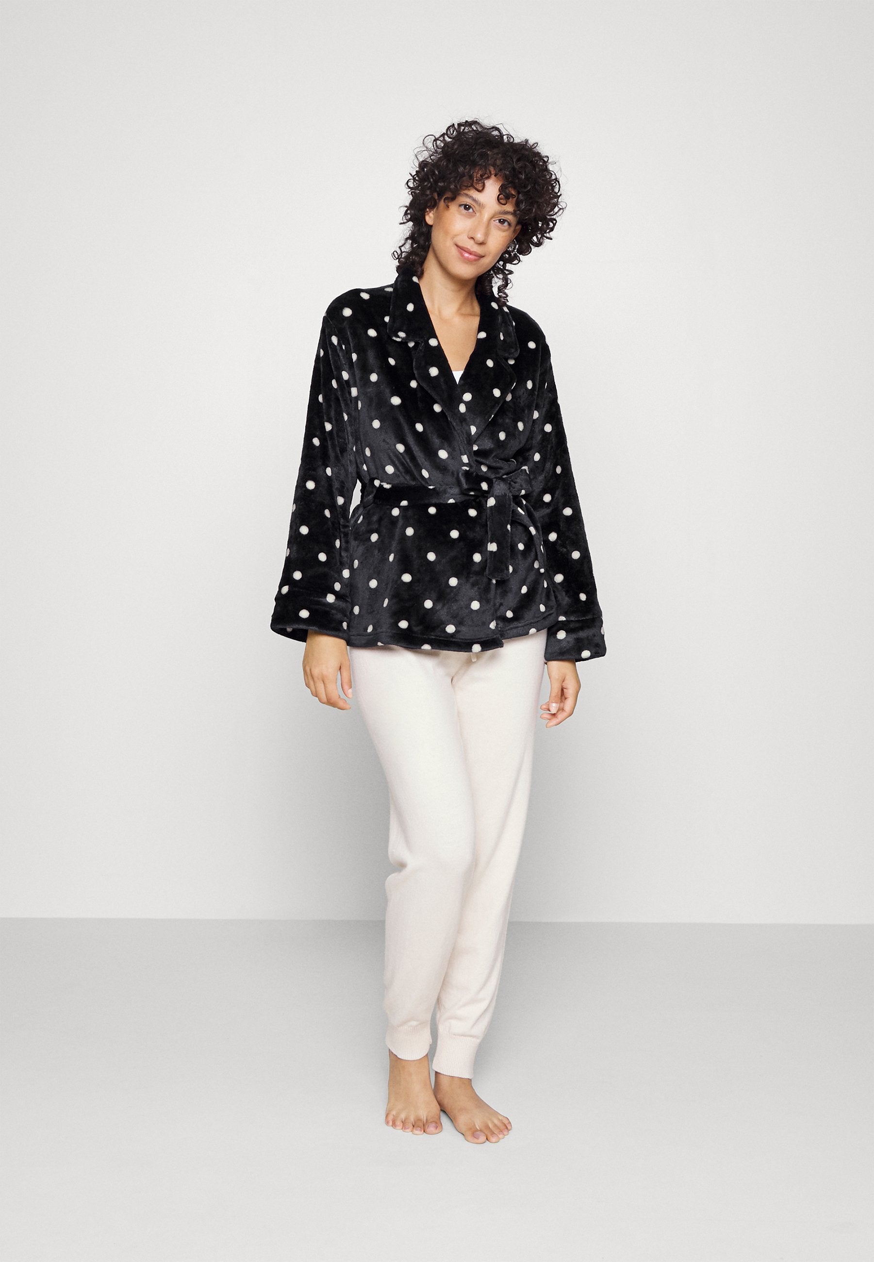 ONLMELODY SHORT SOFT ROBE Media 2