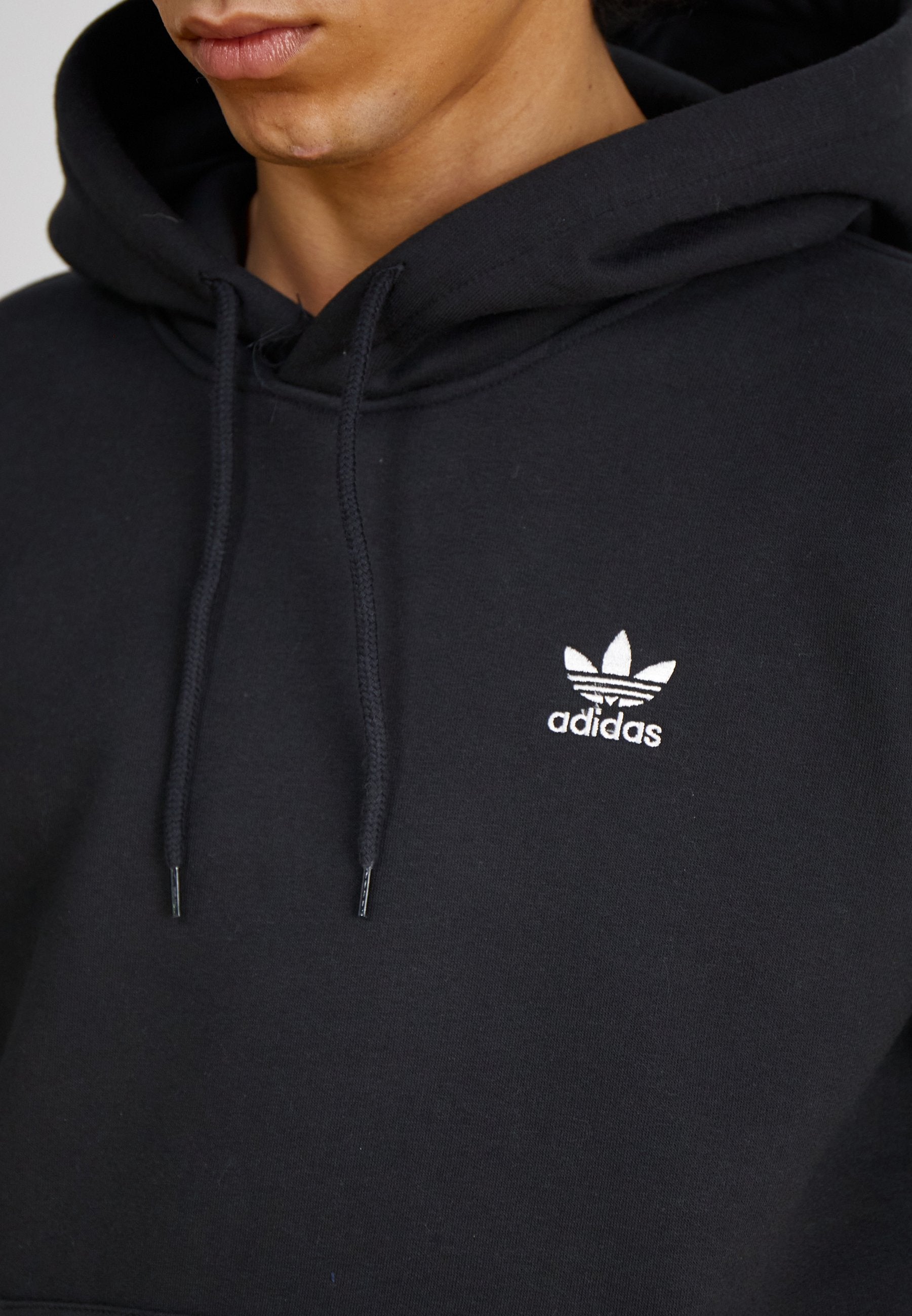 adidas Originals LOOSE