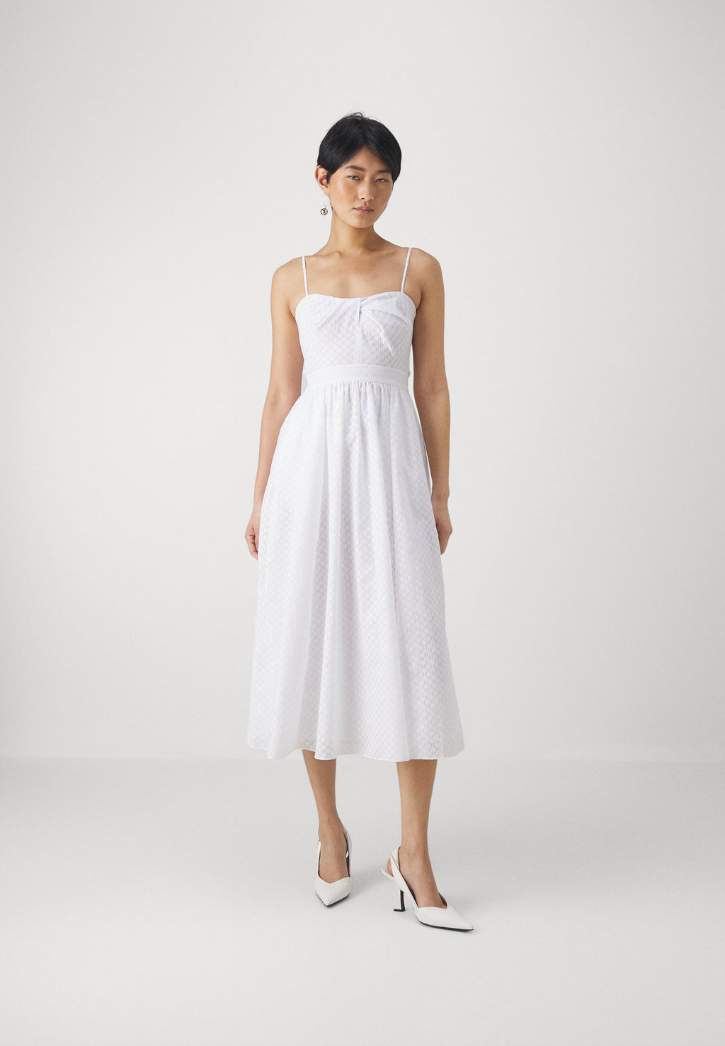 BURNOUT DRESS Media 3