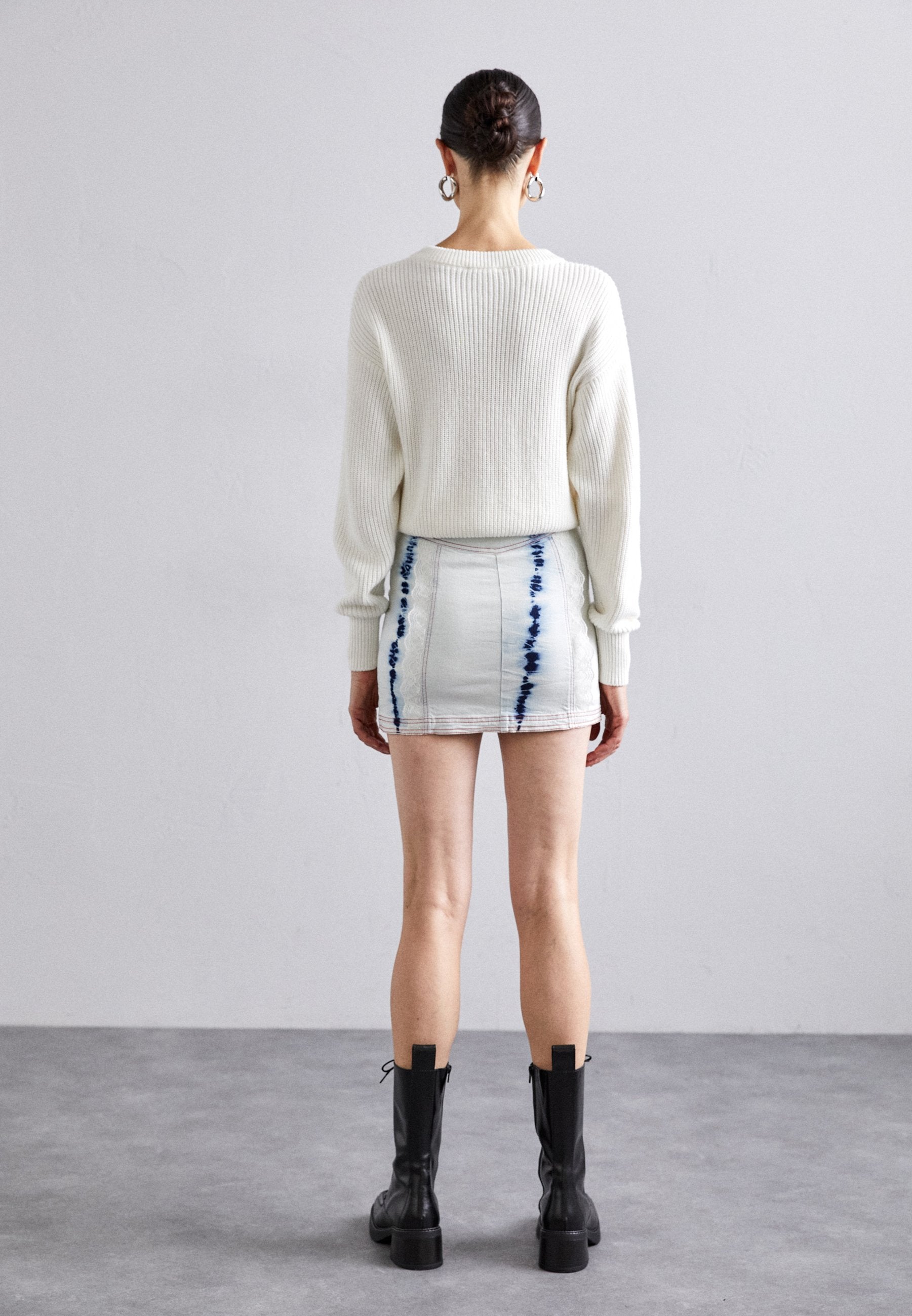 Sinead Gorey ACID WASH STRETCH SKIRT WITH PIPING