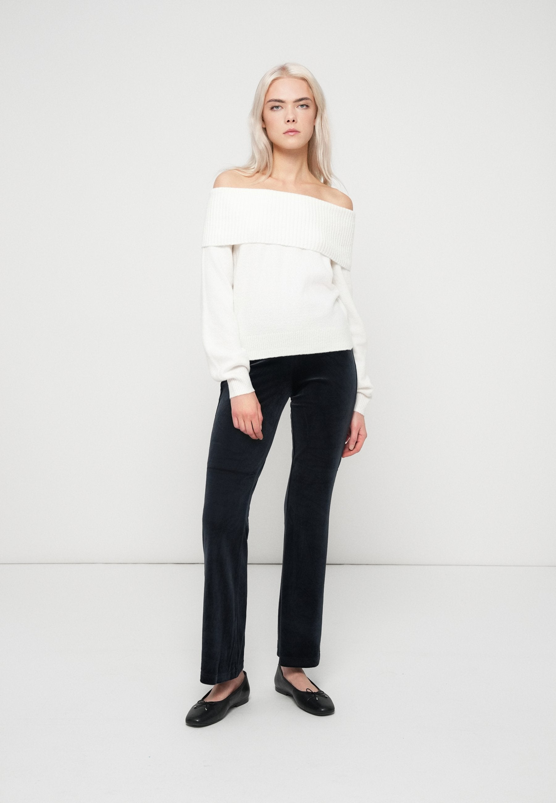 Hollister Co. CLOUD FOLDOVER