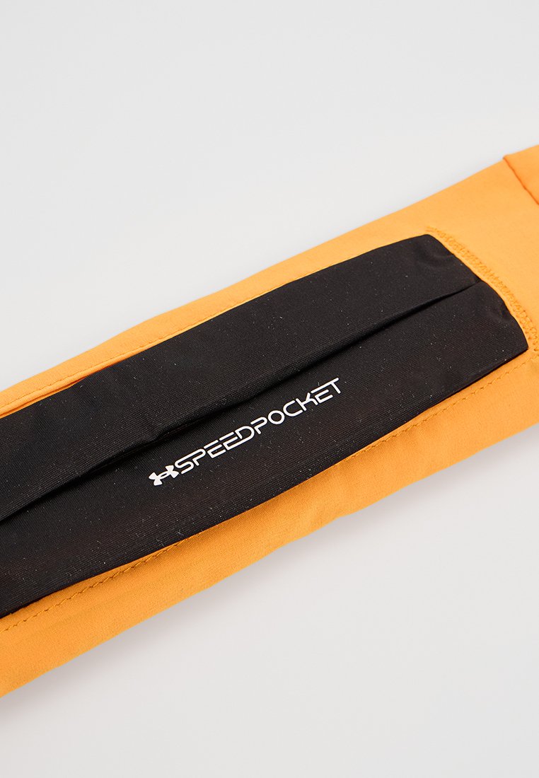 Under Armour VELOCITI