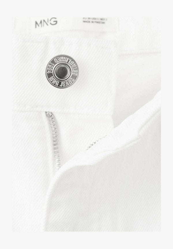 Mango ADULT - Denim shorts - white