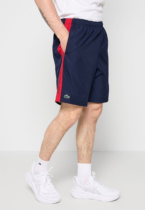 Lacoste Sport