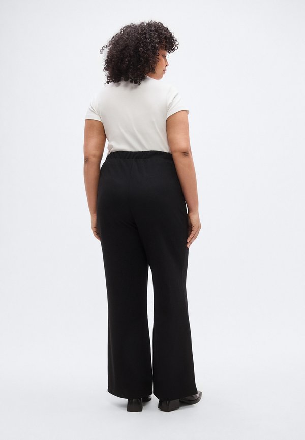 Vero Moda Curve VMCKRISTINA WIDE