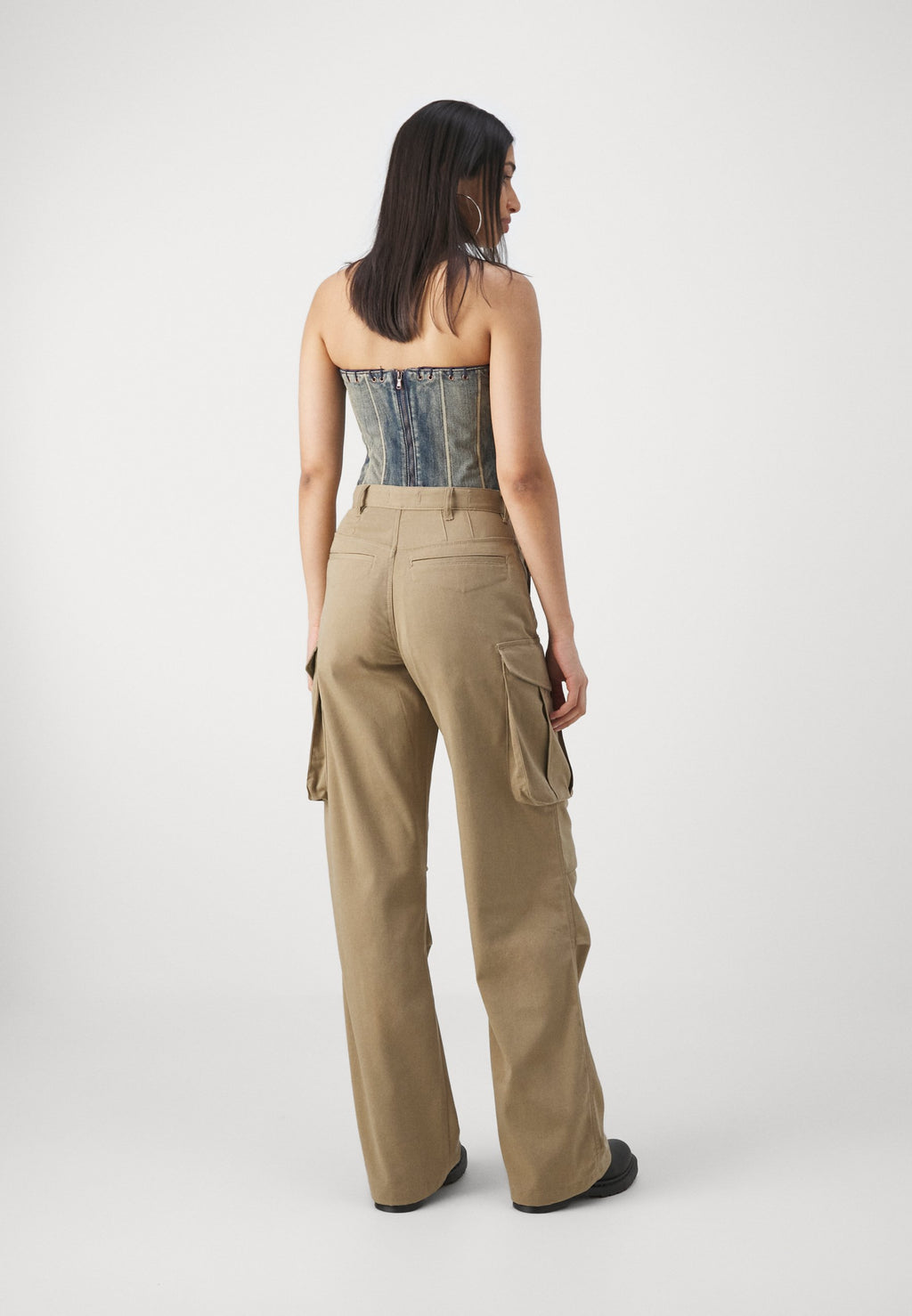 HIGH WAIST Media 5