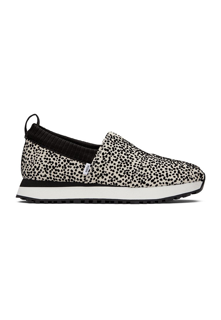 TOMS