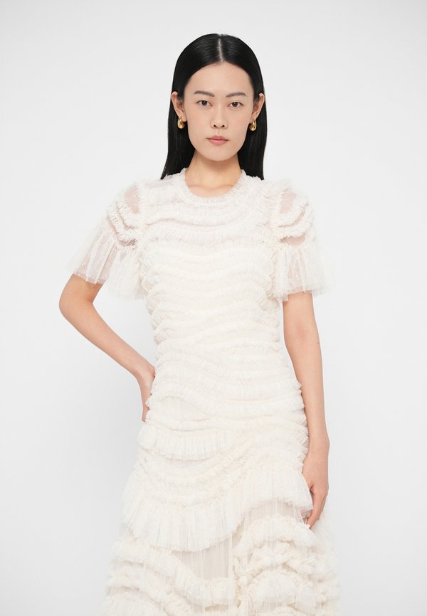 Needle & Thread EXCLUSIVE WILD ROSE SHORT SLEEVE GOWN