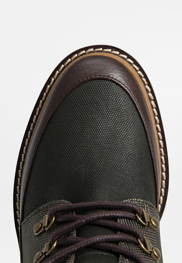 Tory Burch MILLER