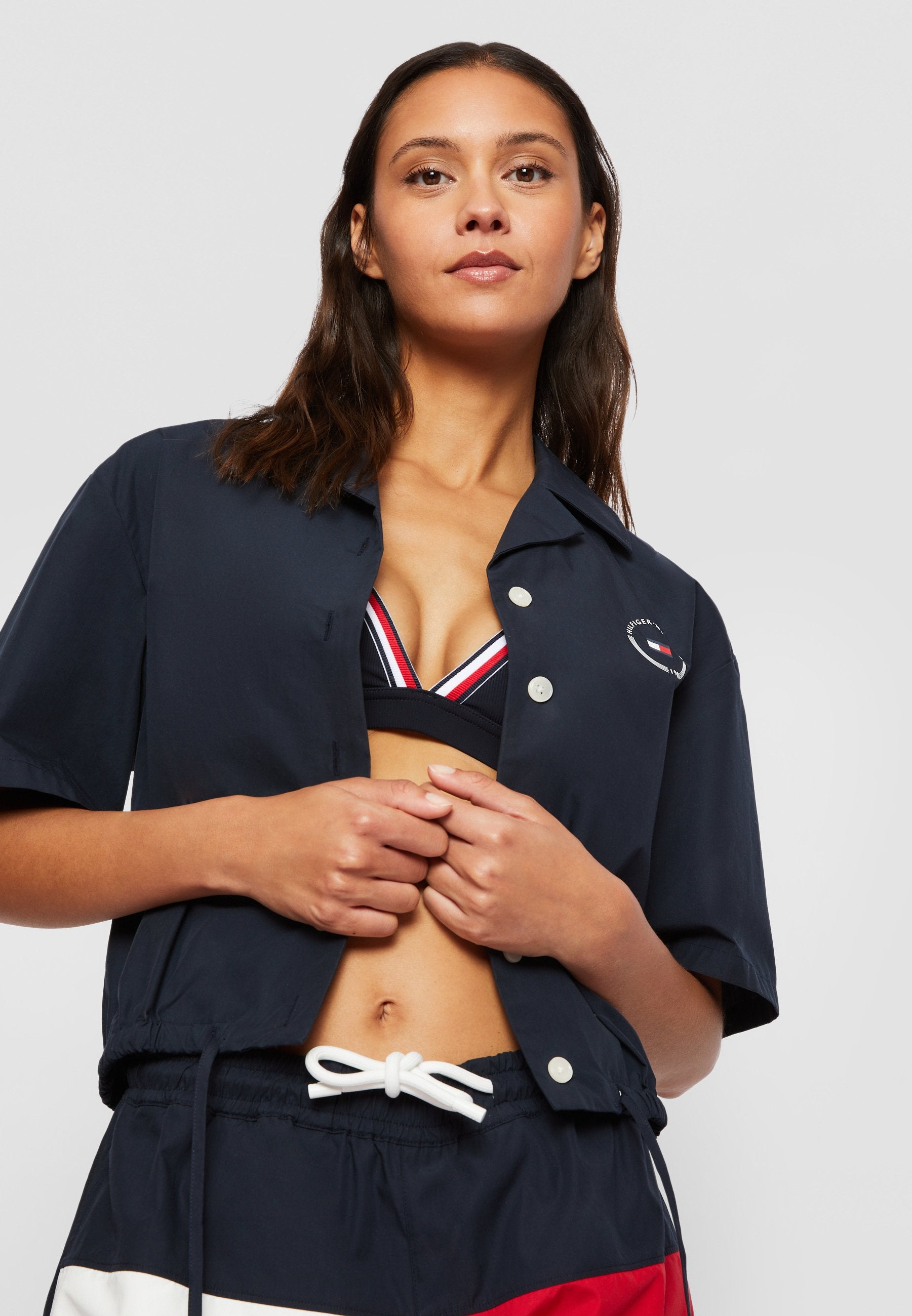 EXCLUSIVE HILFIGER TEAM FLAG Media 6