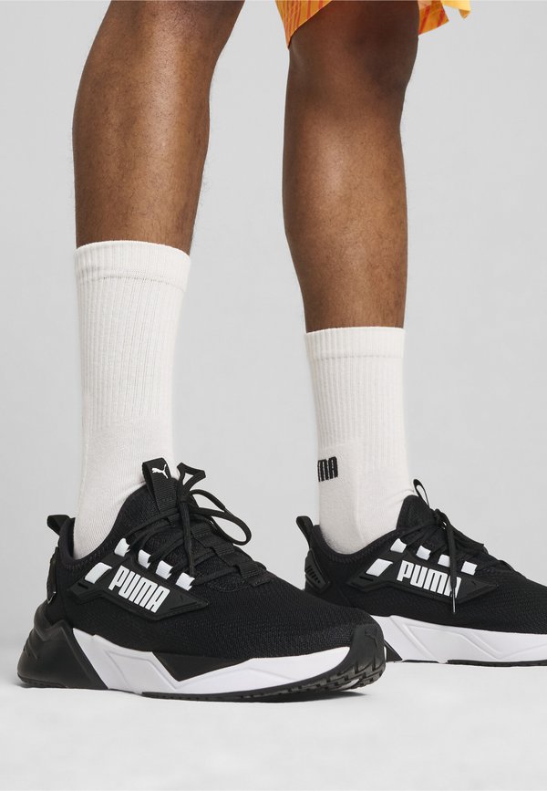 Puma RETALIATE 3 UNISEX - Training shoe - black white
