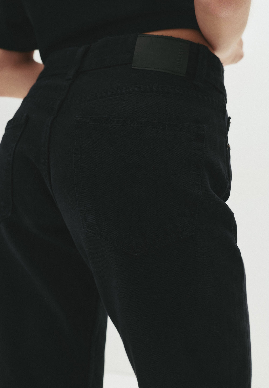 PULL&BEAR MID-WAIST