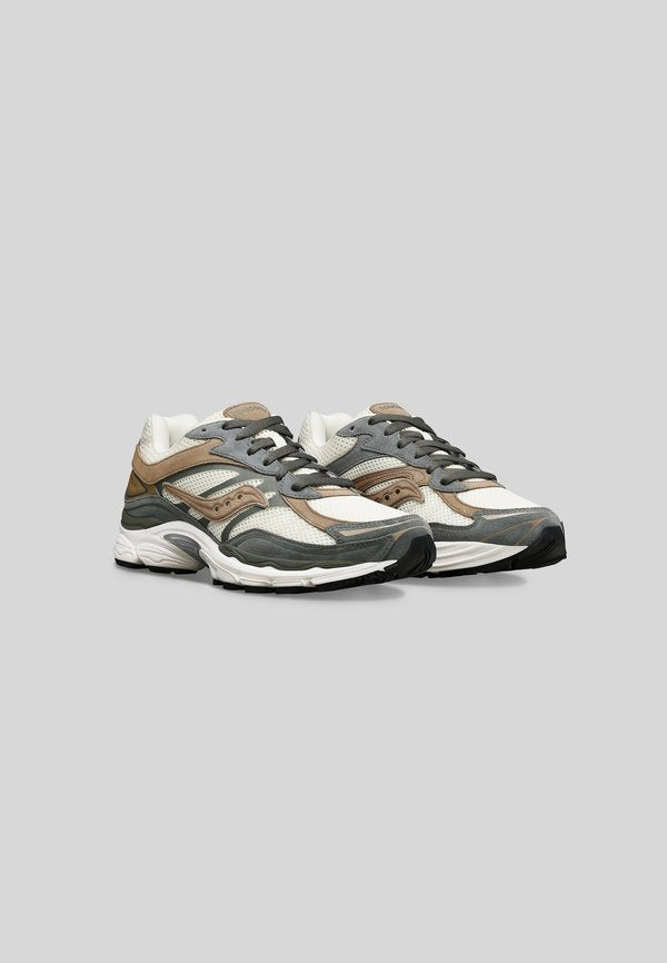 Saucony PROGRID OMNI 9
