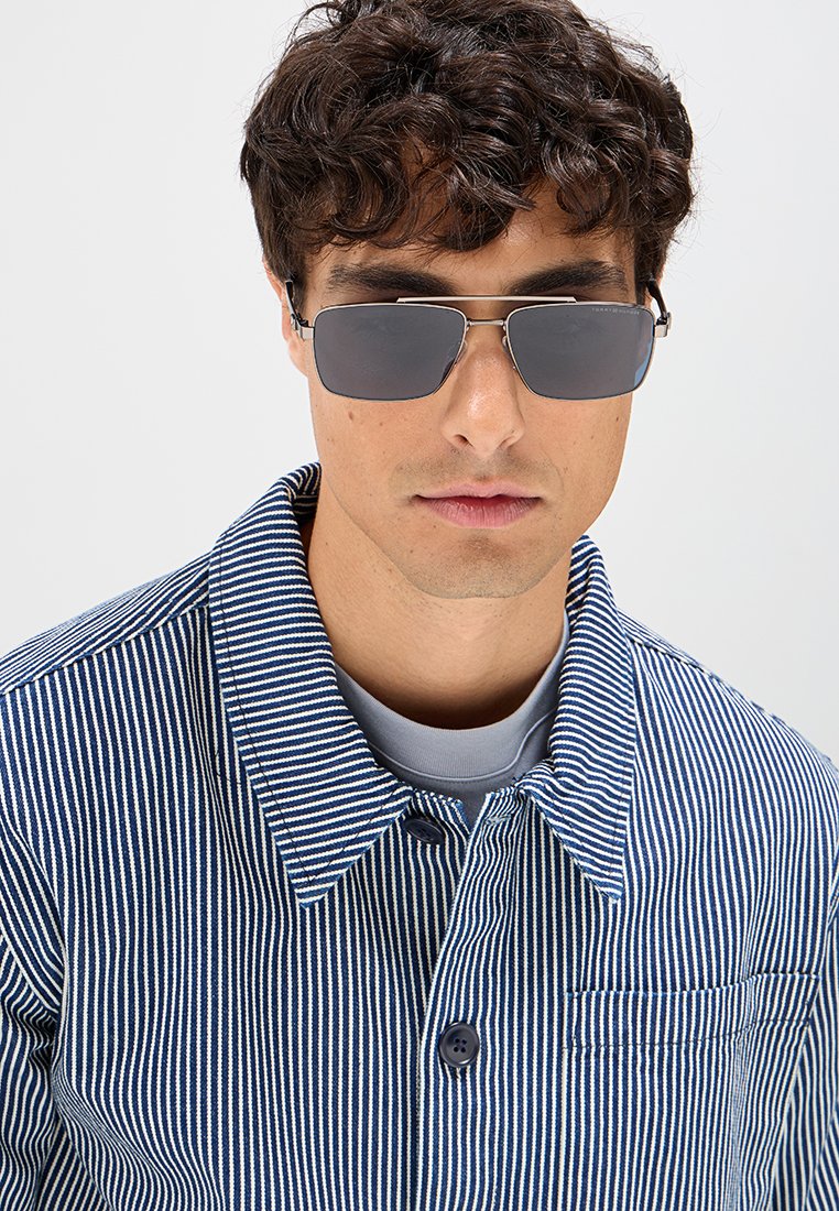 Tommy Hilfiger Sonnenbrille Media 2
