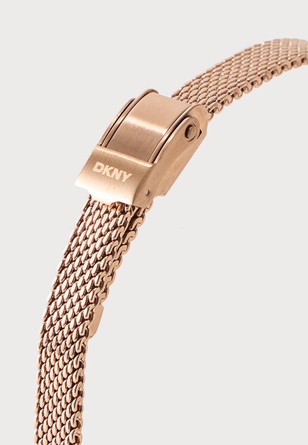 DKNY