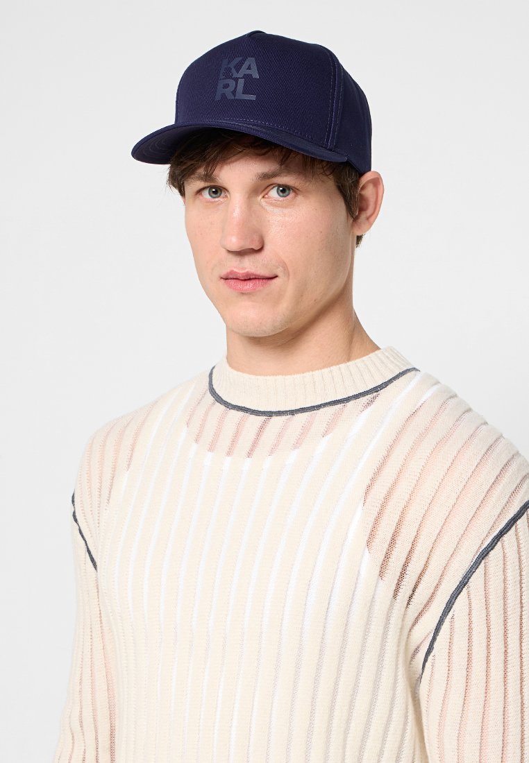 UNISEX Media 2