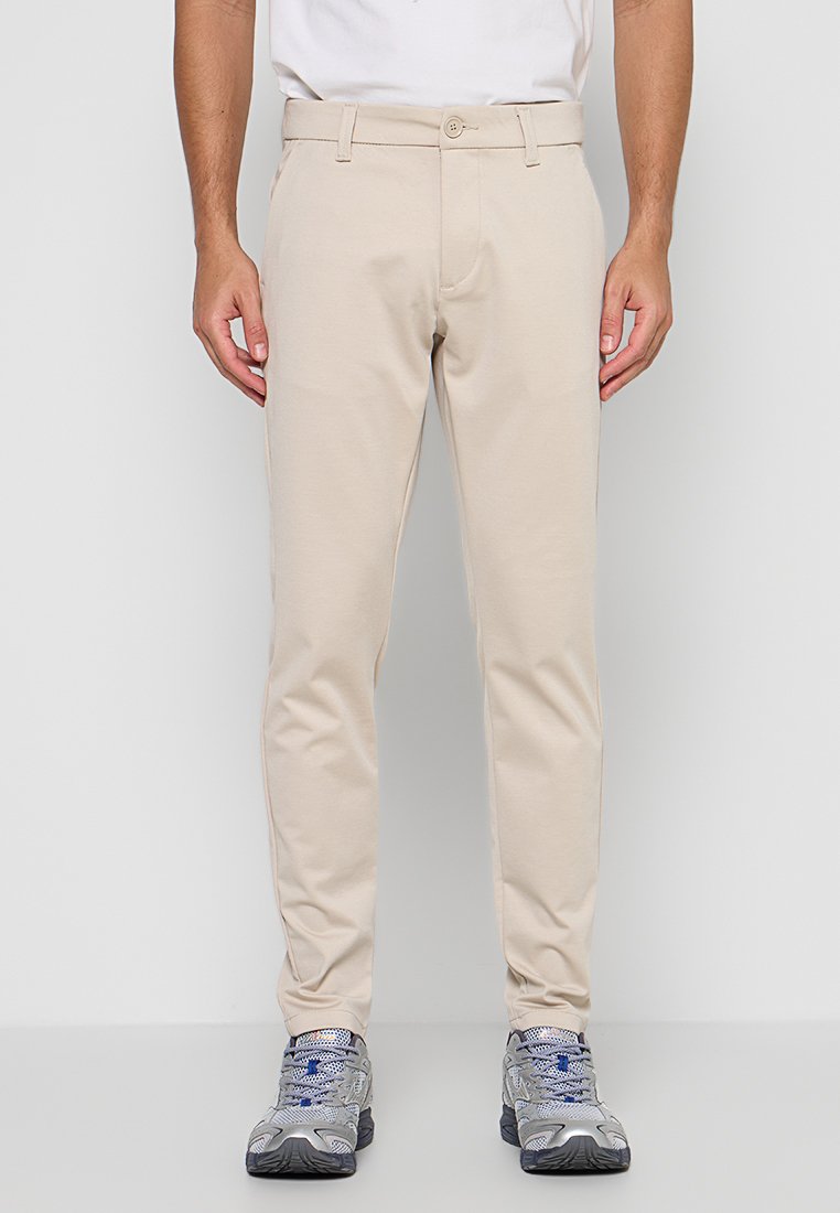 ONSTHOR SLIM FIT Media 1