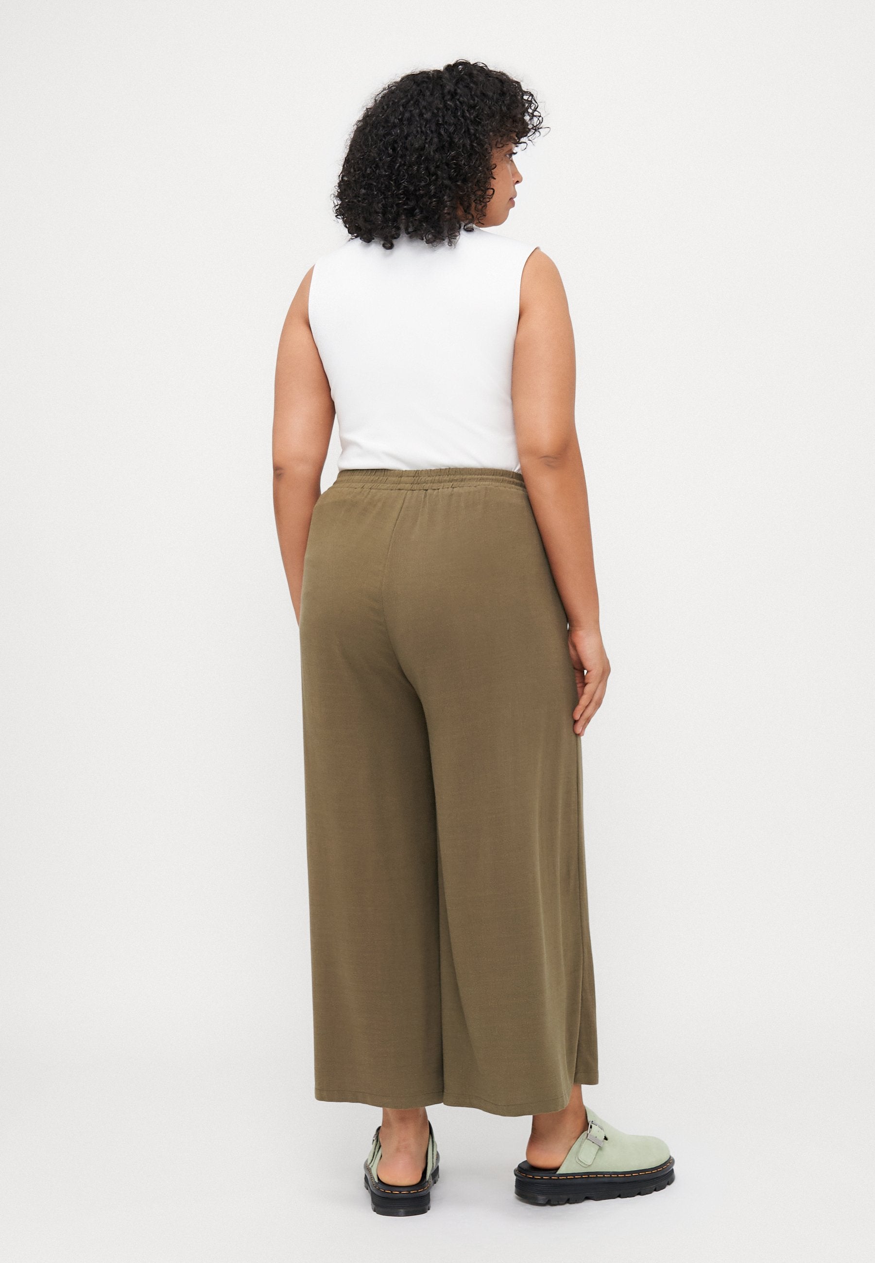 CARELIPSA CULOTTE  Media 4