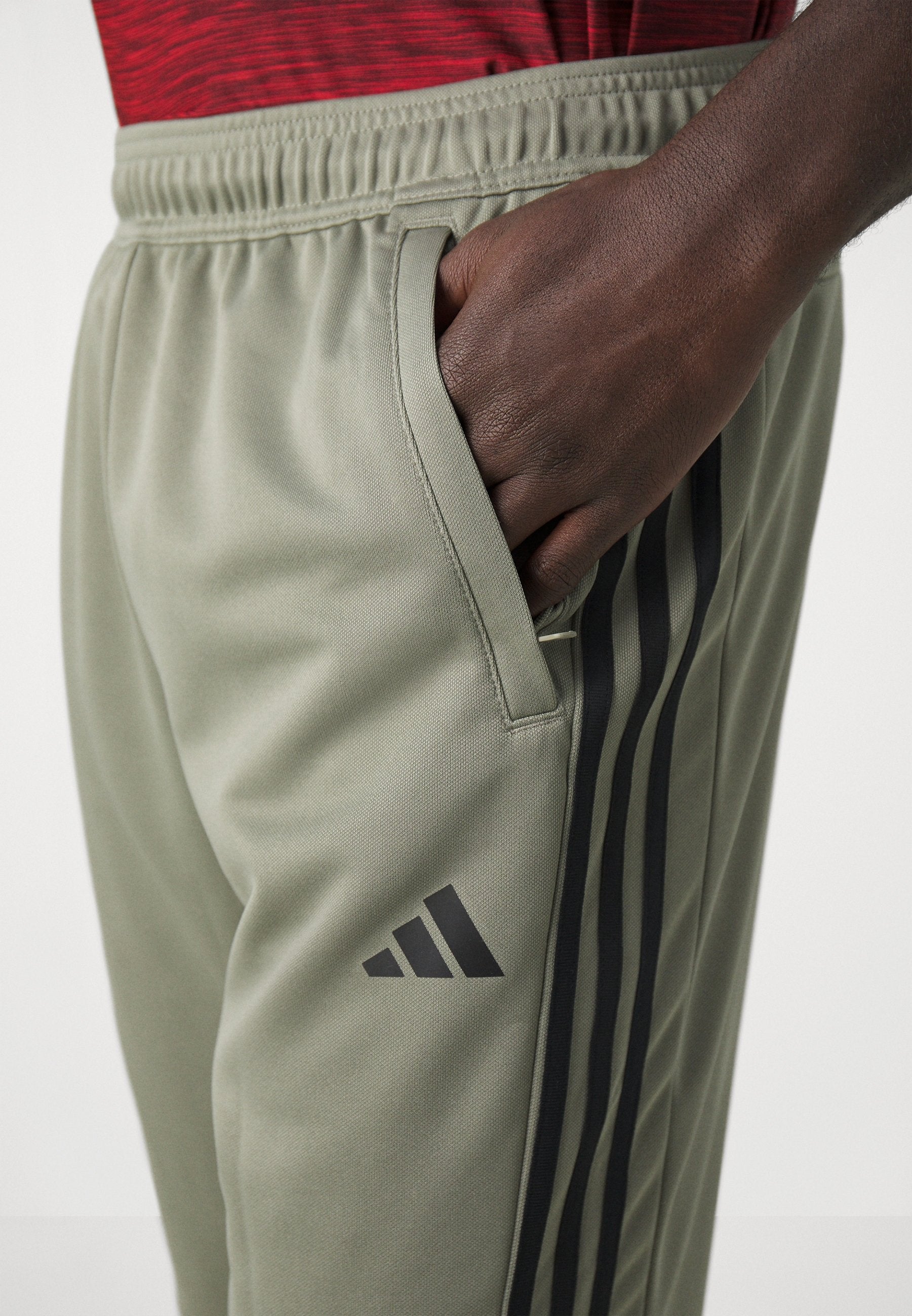 adidas Performance TRAIN ESSENTIALS 3-STRIPES